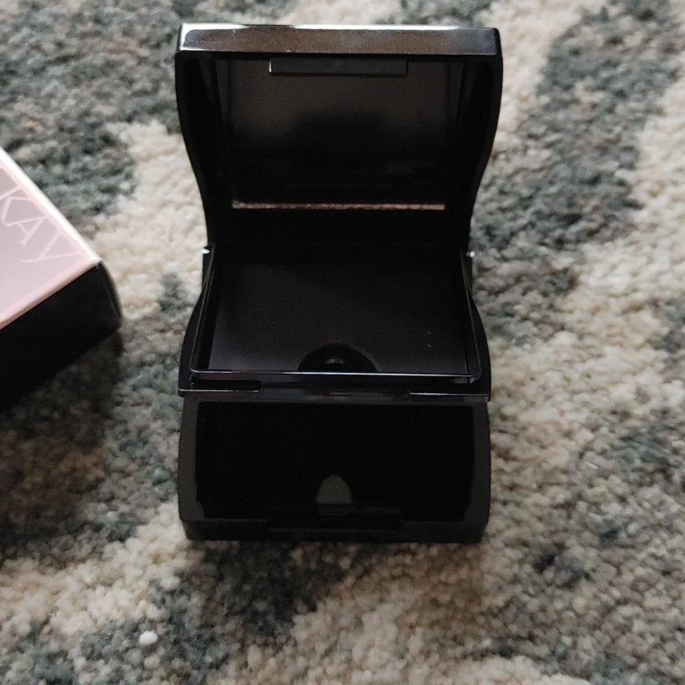 Mary Kay Mini Compact Makeup Accessory Tool